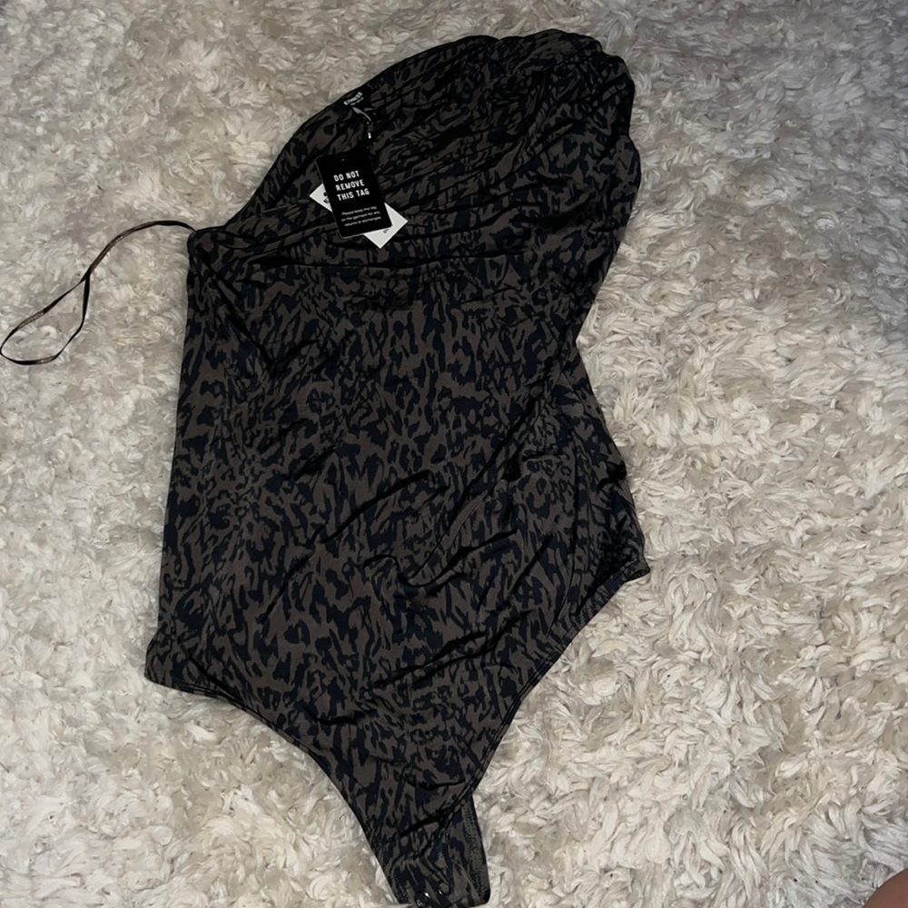 NWT body contour bodysuit